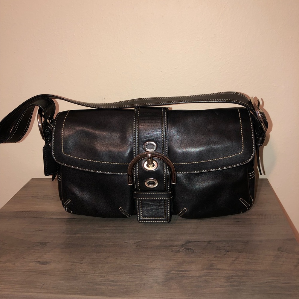 Vintage coach soho shoulder bag